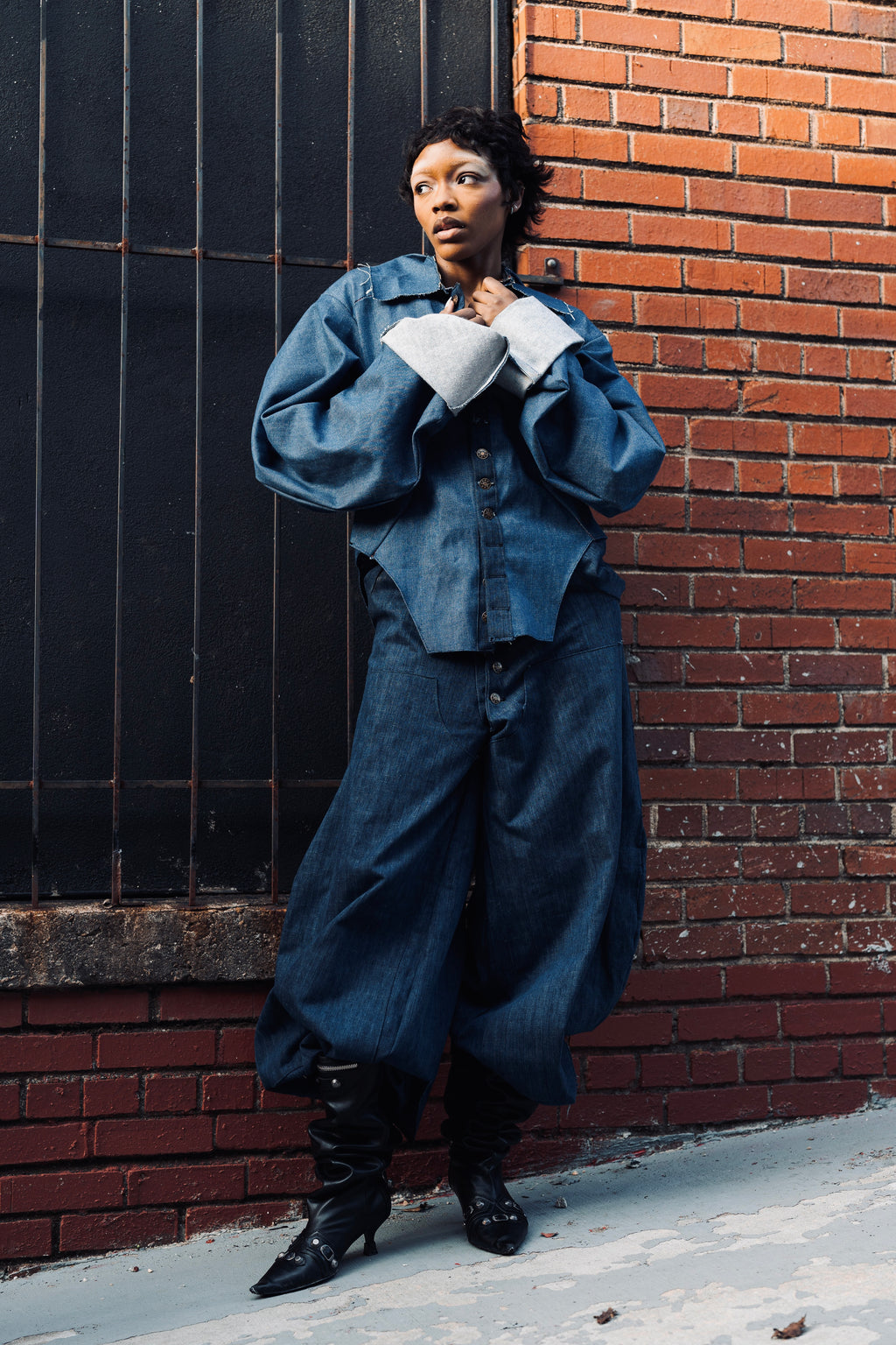 Denim Pants (Back Buckle + “F” Stitching)